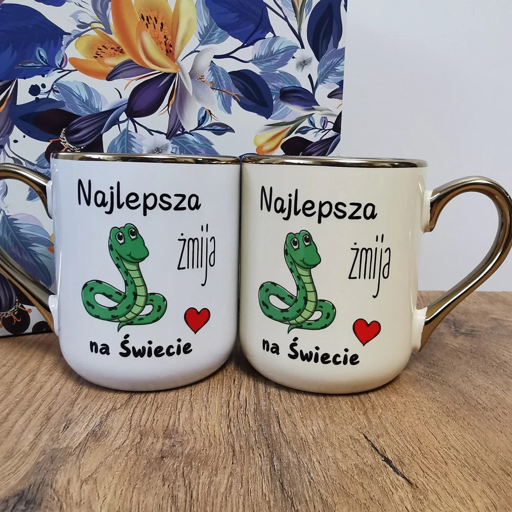 Elegancki kubek „Najlepsza żmija na świecie” 330 ml/400 ml