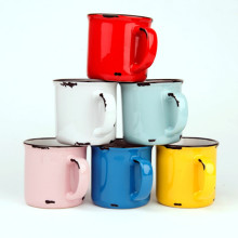 Retro-Becher 280ml - Ihr eigener Text