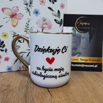 Elegancki Kubek "Dziękuje ci za bycie moją niebiologiczną siostrą" – 330 ml / 400 ml