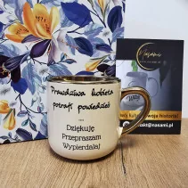 Elegancki Kubek "Prawdziwa kobieta potrafi powiedzieć... Dziękuje Przepraszam Wypierdalaj" – 330 ml / 400 ml