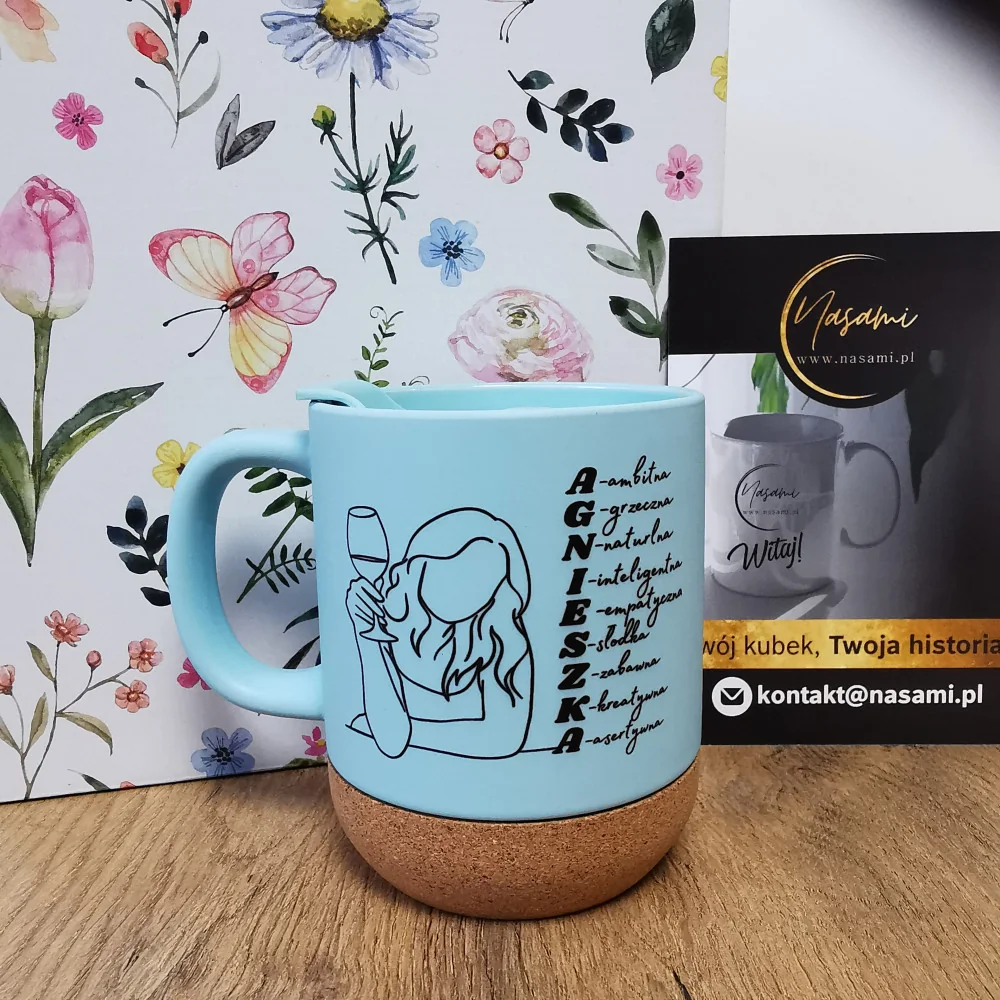 330ml Becher mit Deckel und Korkboden "Dein Name"