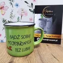 Kubek Retro "Bądź sobą pojebanych też lubią!" 280ml