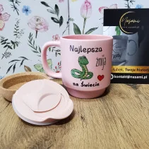 Kubek 330ml z wieczkiem i korkowym spodem "Najlepsza żmija na świecie"