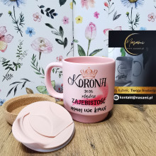 330ml Becher mit Deckel und Korkboden "Corona ist unnötig, Großartigkeit liegt mir im Blut"
