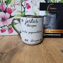 Elegancki kubek z napisem 'Jesteś śliczna' 330ml/400ml – idealny prezent dla niej
