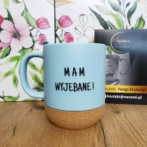 330 ml Becher mit Deckel...