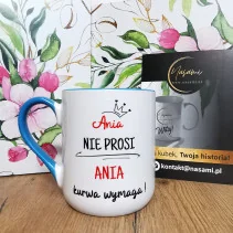 Eine Tasse mit der...